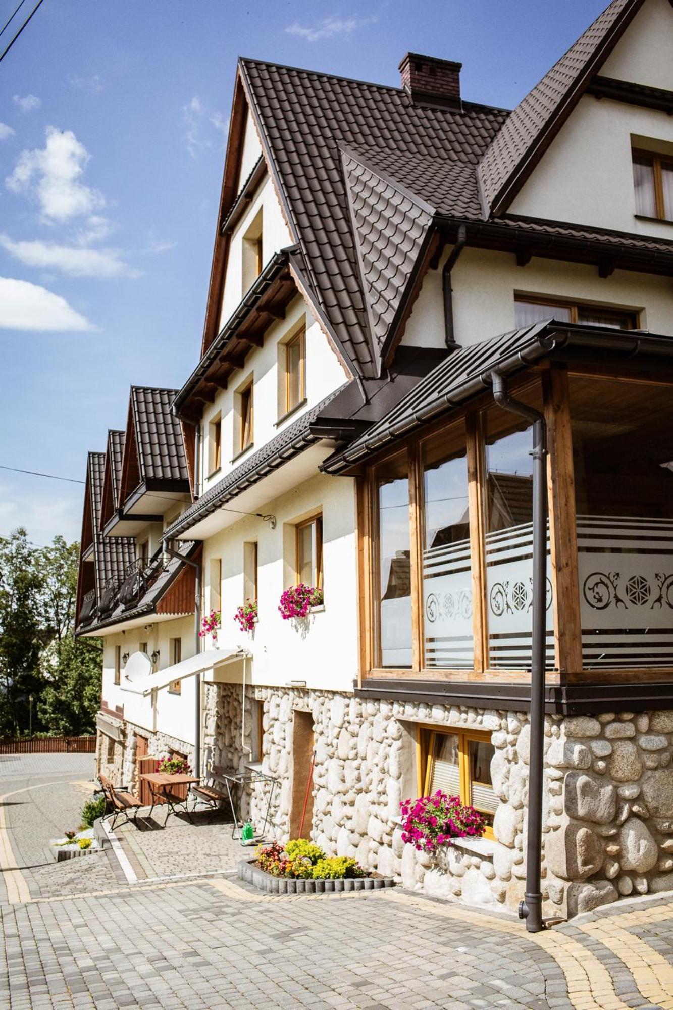 Willa Dziubas Z Jacuzzi & Sauna Ciche Male Luaran gambar
